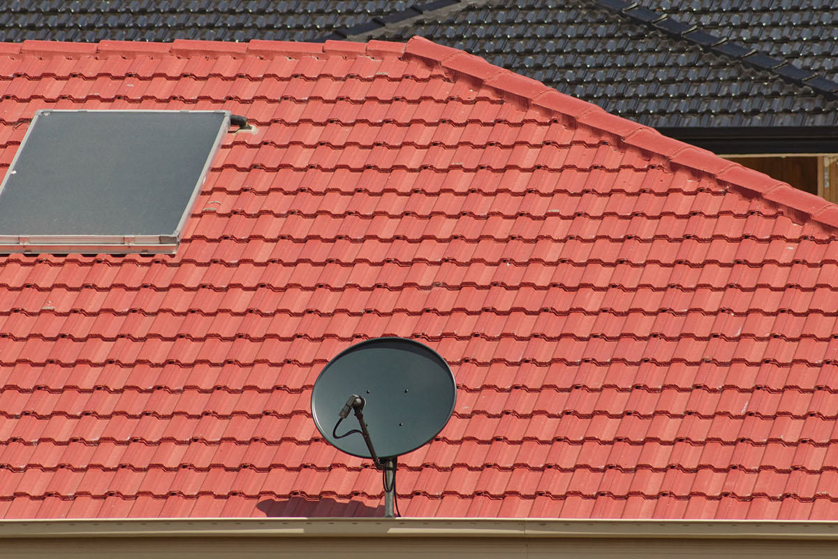 Antenna and heater on roof